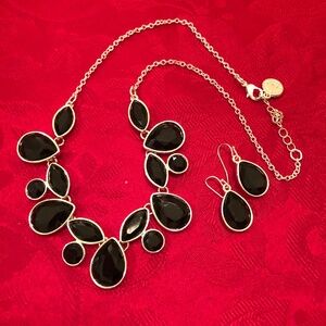 Necklace and Earrings set